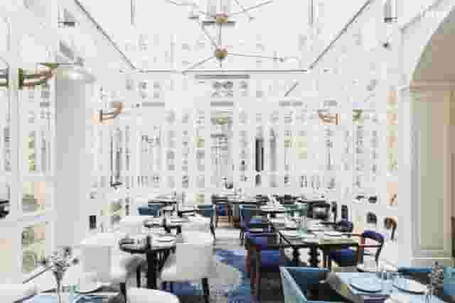 Restaurante YOUNIQUE Arts Club