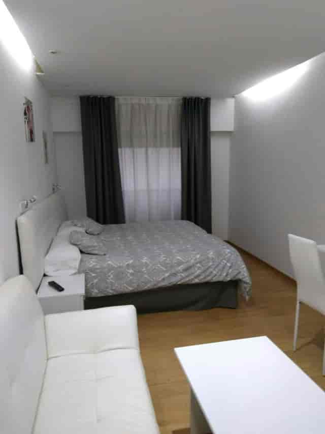 Boutique Urban Madrid Génova budget hotel room for business meetings and corporate events.