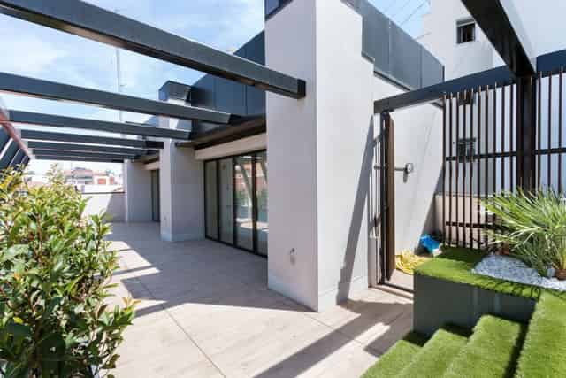 Rooftop Deluxe with Terrace