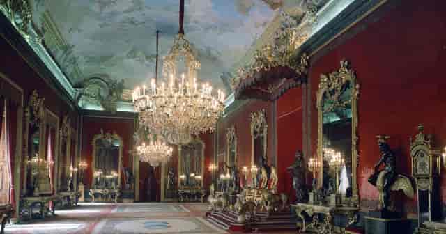 Luxury Throne Room ballroom in Royal Palace of Madrid for gala and corporate events.