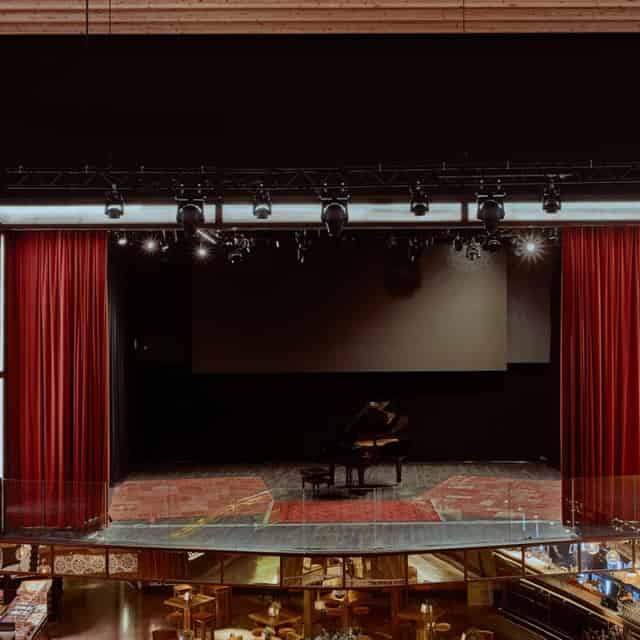 Stage