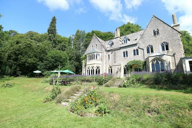 Monkton Wyld Court