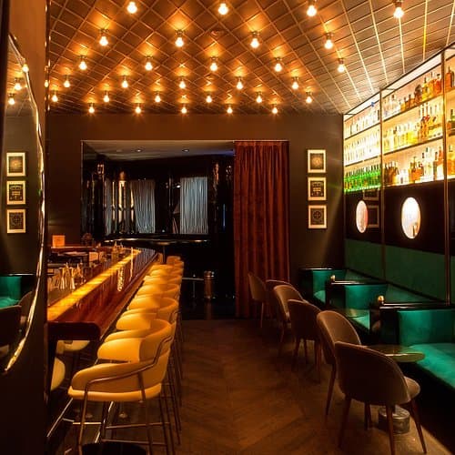 Dance restaurant