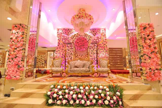 Banquet hall