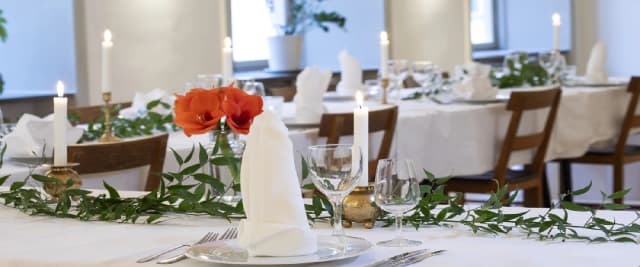 Banquet hall
