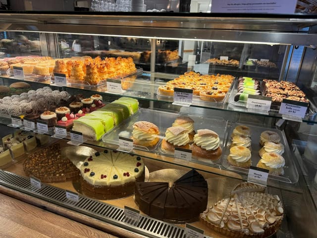 Stjärnrummet event venue catering setup with gourmet pastries for corporate networking.