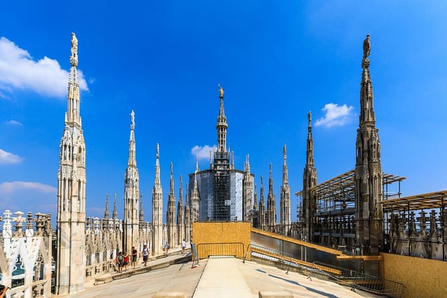 Duomo di Milano rooftop terrace, iconic event venue for exclusive sunset receptions.