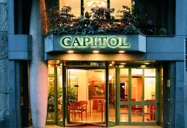 Boutique Hotel Capitol Milano suite entrance for intimate board meetings and networking events.