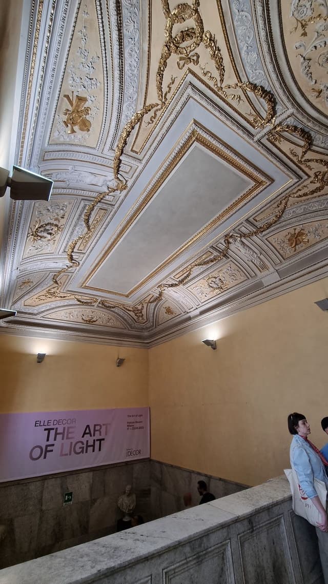 Sale palazzo Bovara