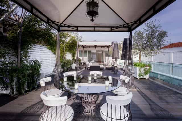 Roof Deck
