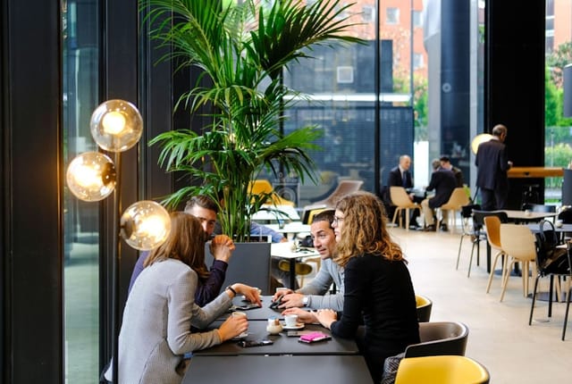 Copernico Isola breakout space for professional networking and business meetings.