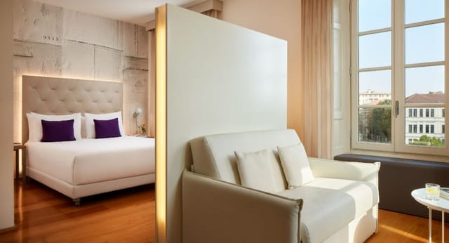 Premium suite at Avani Palazzo Moscova Milan for VIP business events and luxury travel.