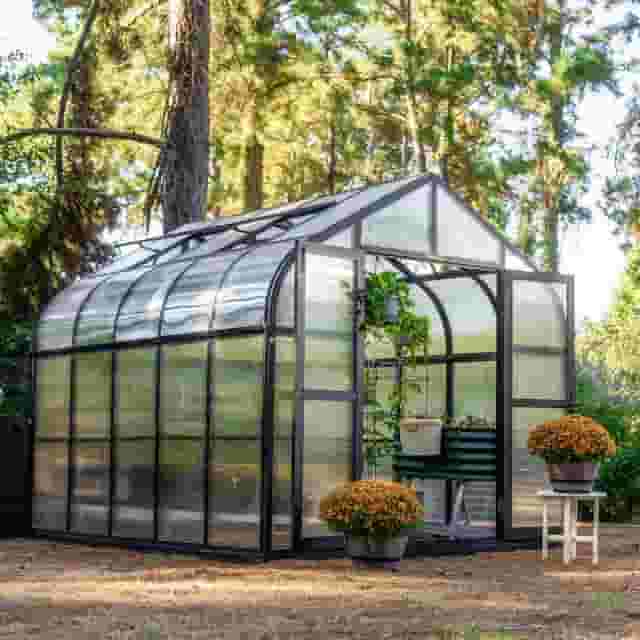 Glasshouses and vegetable gardens