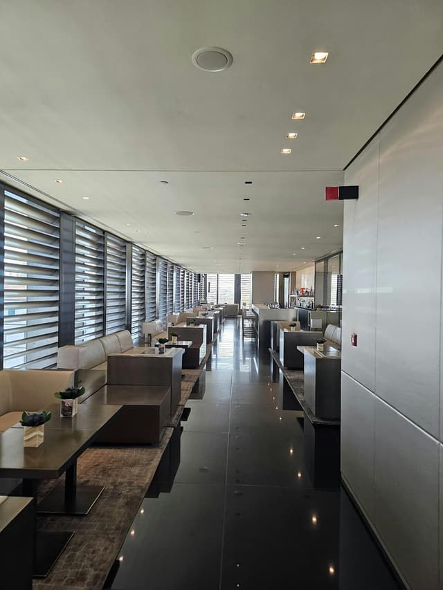Armani/Bamboo Bar