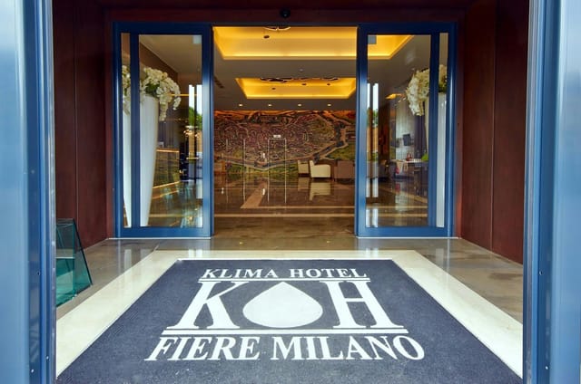 Klima Hotel Milano conference center entryway near Fiera Milano for corporate events and meetings.