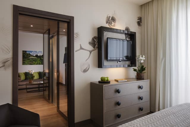 Suites