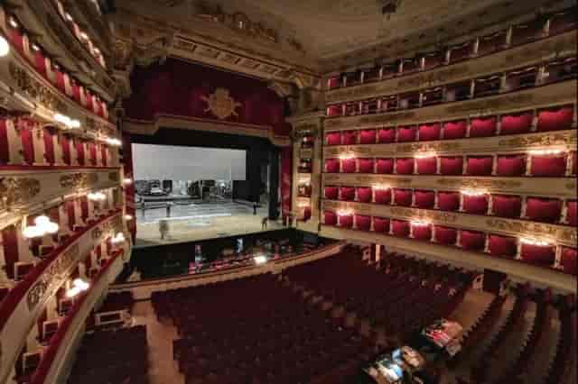 Teatro alla Scala historic tiered auditorium for gala and keynote events.