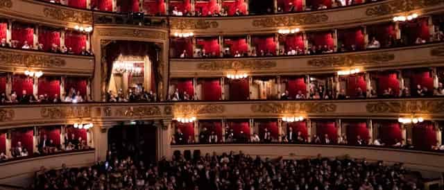 Performing arts theater