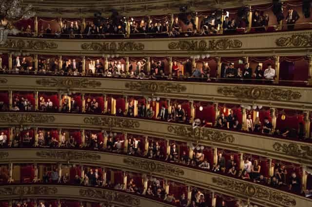 Performing arts theater