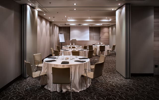 Meeting Rooms
