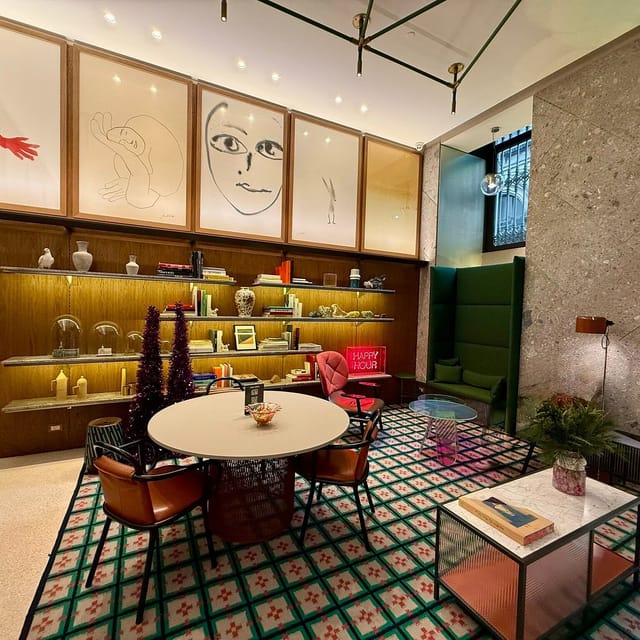 Stylish Room Mate Giulia breakout space for networking and corporate events.