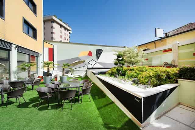 Rooftop Spa