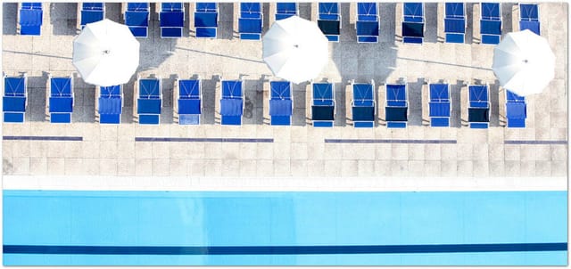 Olympic-size pool at Aspria Harbour Club Milan for corporate incentive travel and networking.