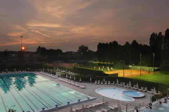 Aspria Harbour Club Milan resort venue for corporate retreats and cocktail receptions.