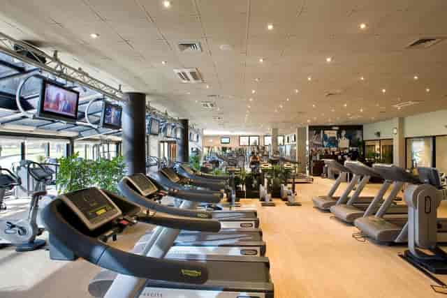 Modern fitness center at Aspria Harbour Club Milan for corporate conferences and incentive travel.