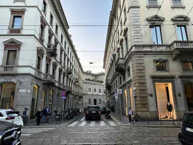 Suite Santo Stefano II Milan: luxury historic apartment for corporate events and incentive travel.