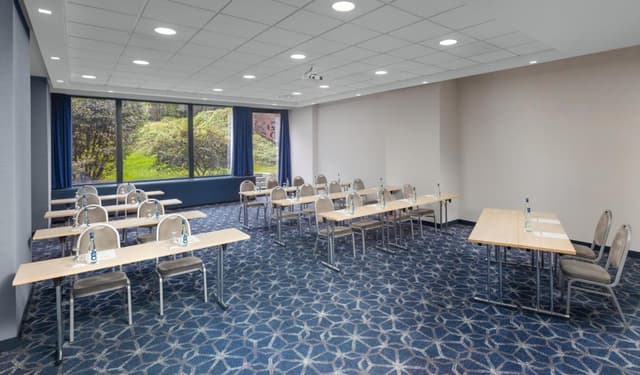 Meeting Rooms