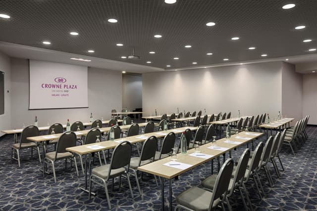 Meeting Rooms