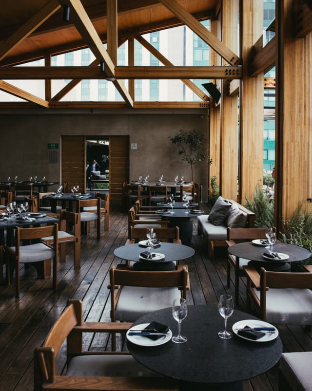 Exclusive Hire Salazar: High-end indoor-outdoor venue for networking receptions and dinners.