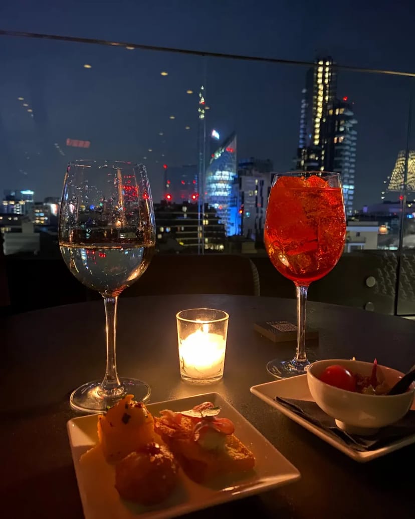 Rooftop cocktail bar at Radio Rooftop for exclusive VIP events and professional networking.