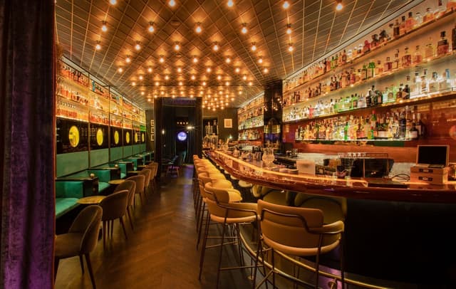 The Lounge Bar