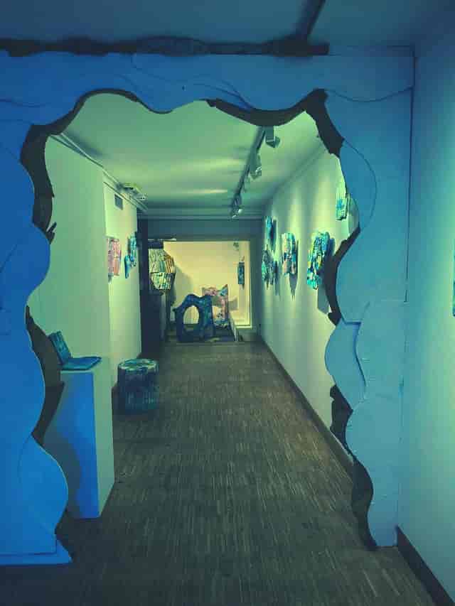 The Muse Gallery: industrial venue for creative pop-up exhibitions and immersive art events.