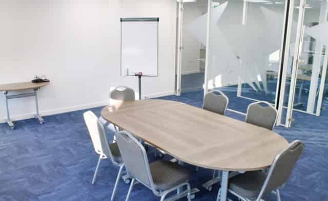 Medium Meeting Room