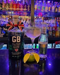 Pubs & Bars