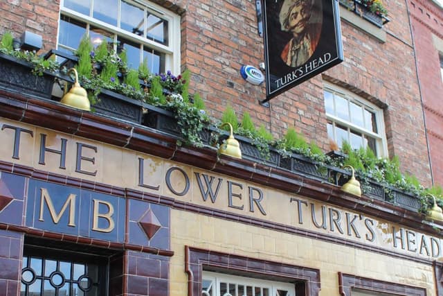 Lower Turks Head