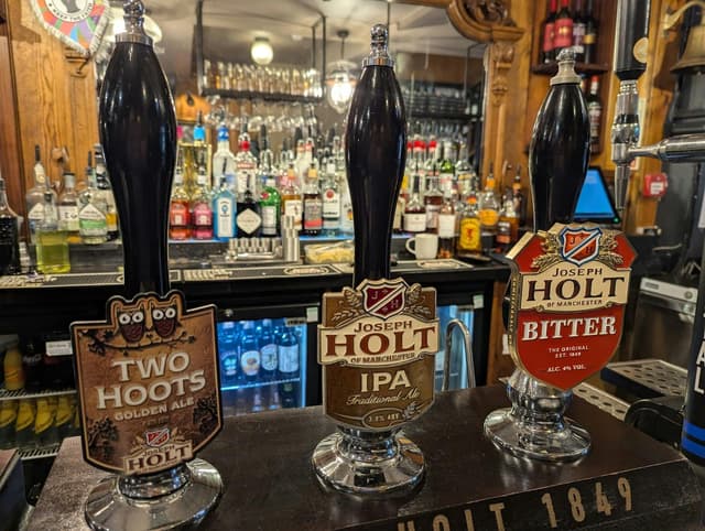 Lower Turks Head