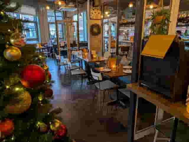 Canto Restaurant