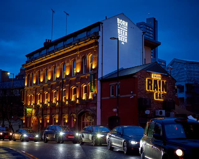 Rain Bar
