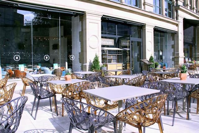 Banyan Bar & Kitchen
