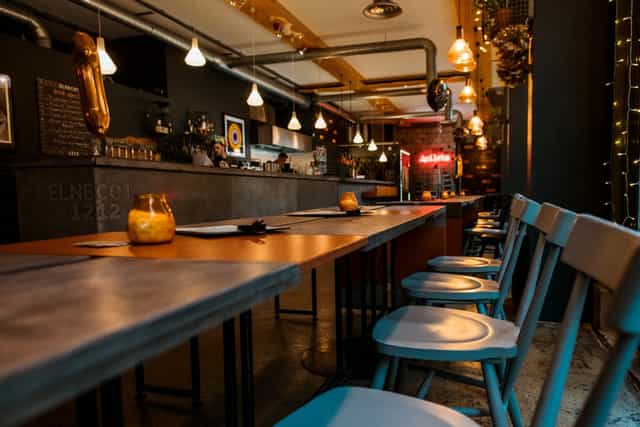 Industrial-chic Elnecot restaurant for networking mixer and cocktail reception event venue.