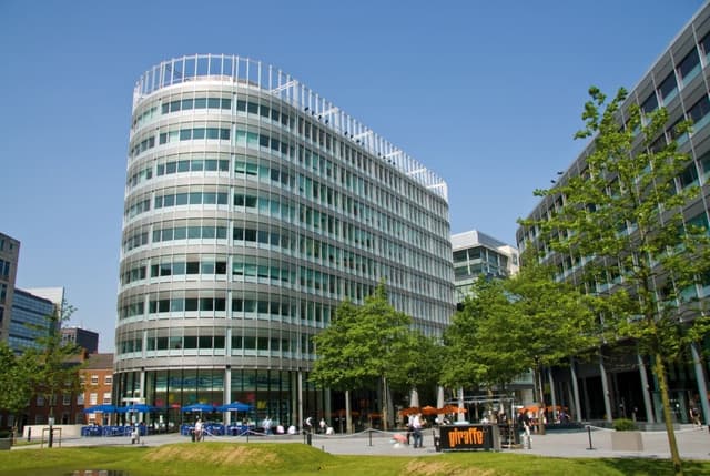 3 Hardman Square