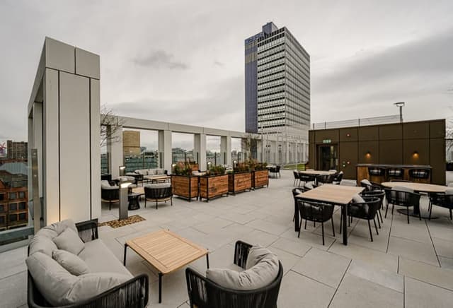 Sky lounge