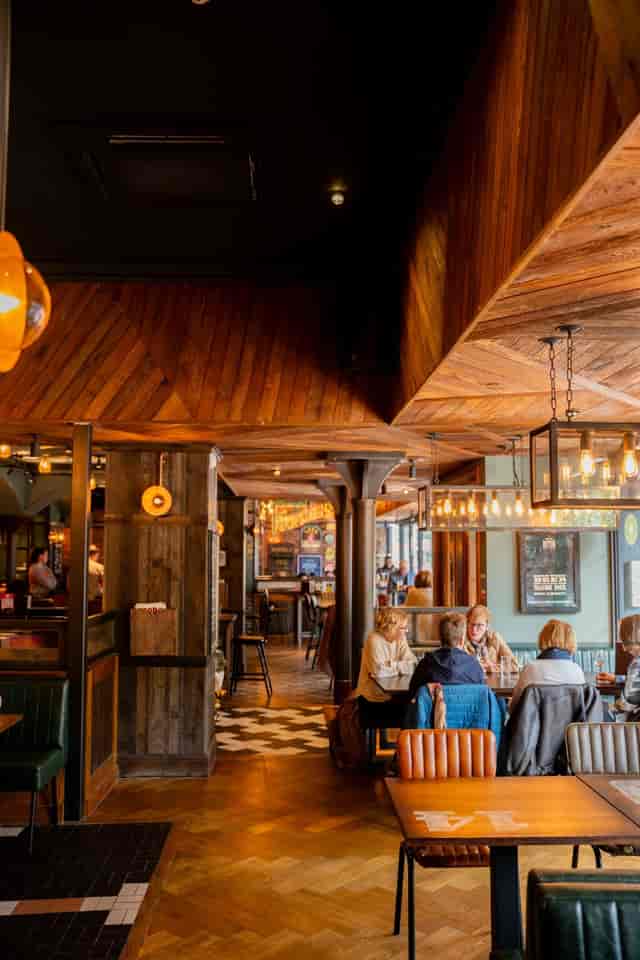Rustic-chic Founder's Hall restaurant for networking events and team-building dinners.