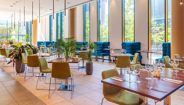First Street Bar & Kitchen