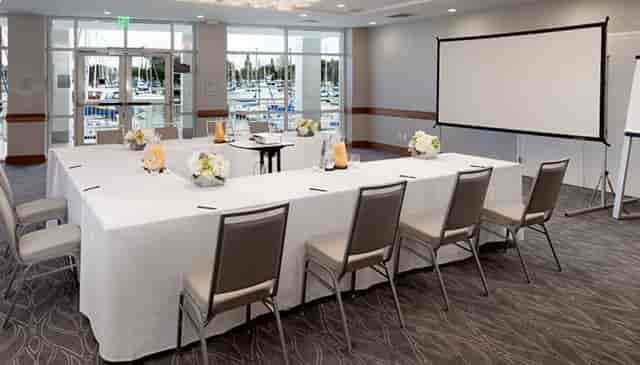 U-shape meeting room in Marina del Rey Hotel with waterfront views, ideal for workshops and boards.