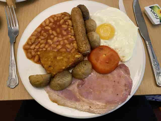 Buffet breakfast at Stay Inn Hotel for corporate catering and event dining.